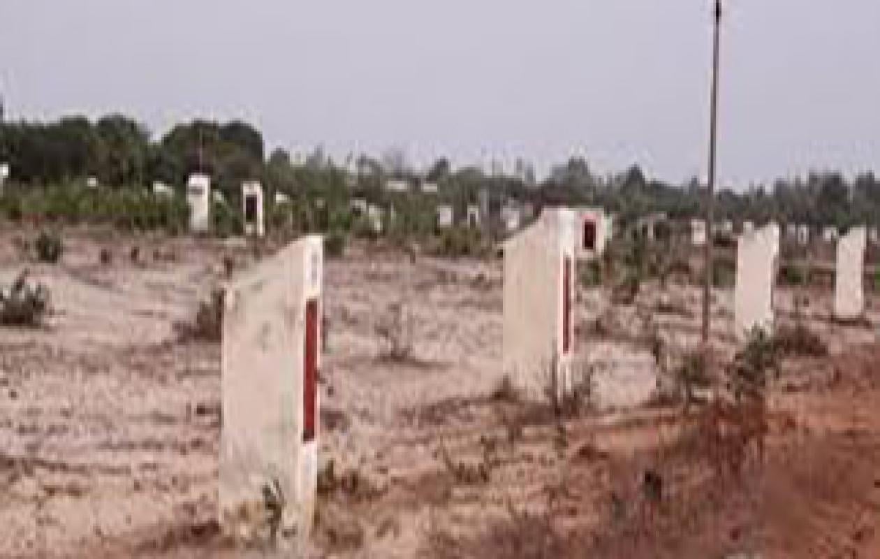 Louga: Les populations de Diélerou Sylla  s’opposent  au projet de lotissement du maire