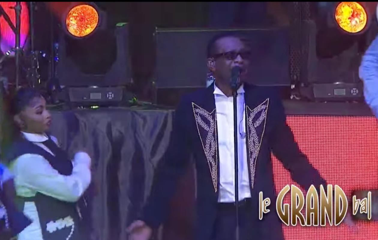 Grand Bal : la veste à 2,5 millions de Youssou Ndour qui n’est pas passée inaperçue