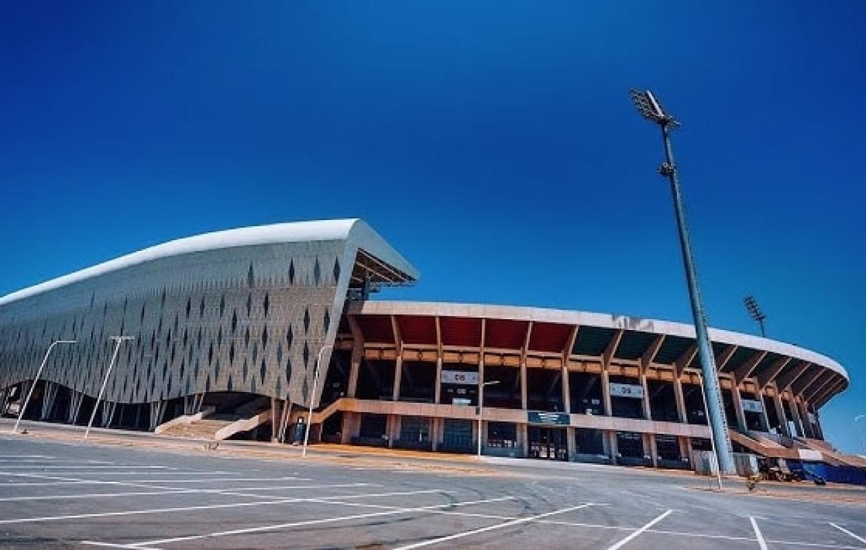 «J’ai attendu la fin de l’entraînement des Lions pour…» : les incroyables aveux du voleur de la table de mixage du stade Léopold-Senghor