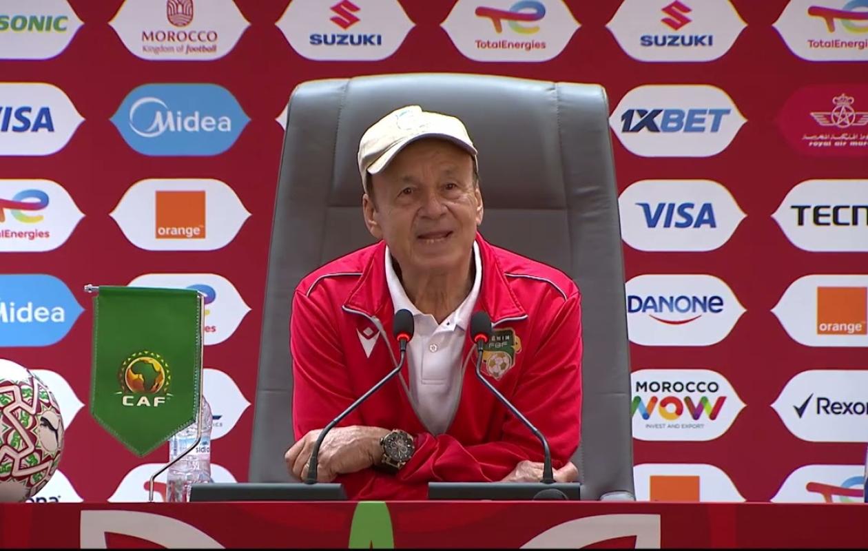 CAN 2025 : La VAR, « c’est catastrophique ! » assure Gernot Rohr, coach du Bénin