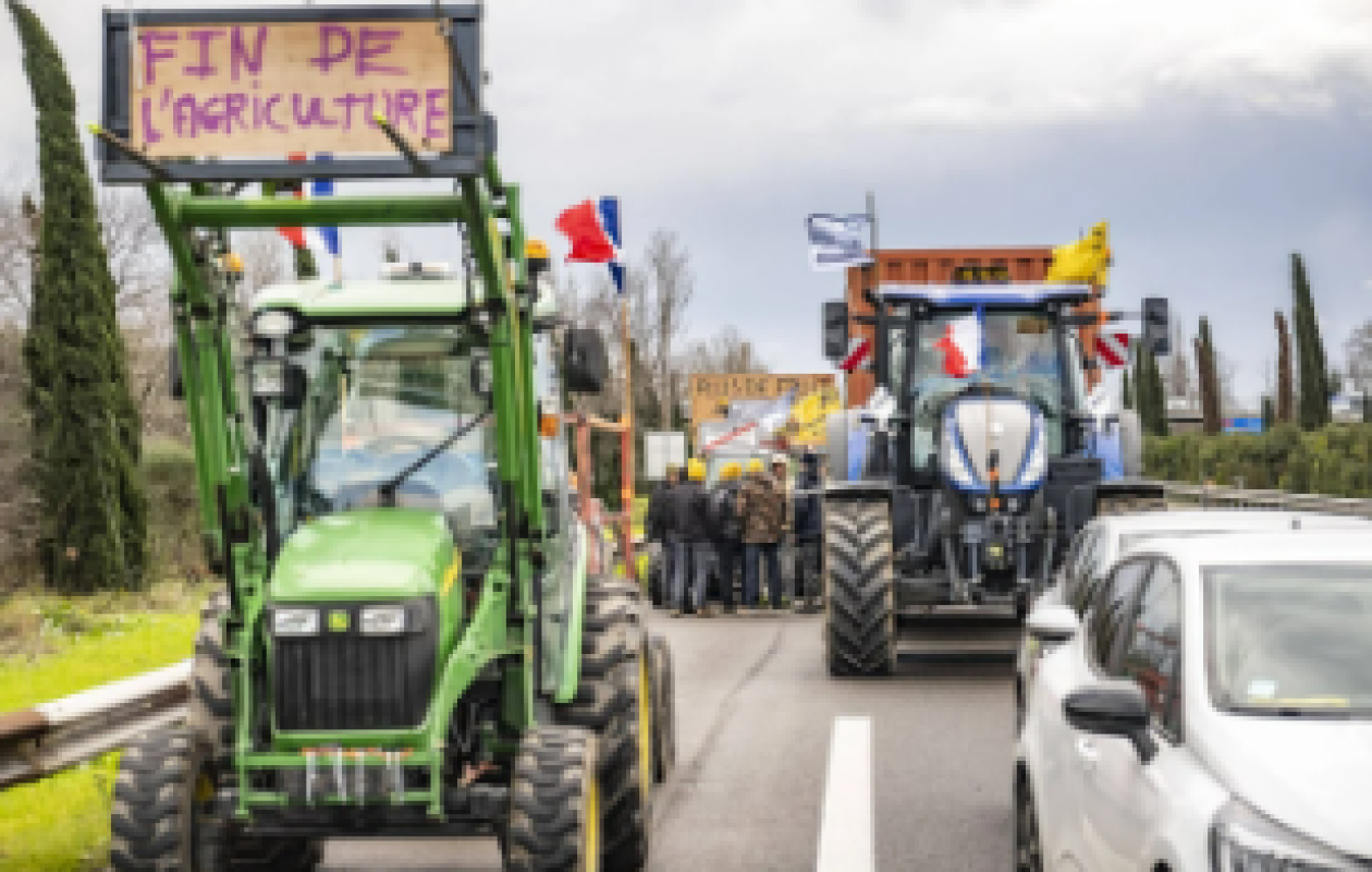 Crise agricole : Un ouvrier décède sur le barrage des agriculteurs de la M7, près de Lyon