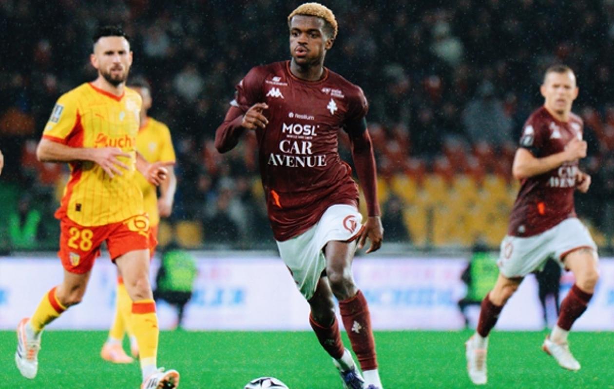 FC Metz : Alpha Touré dans le viseur d’un club de Premier League