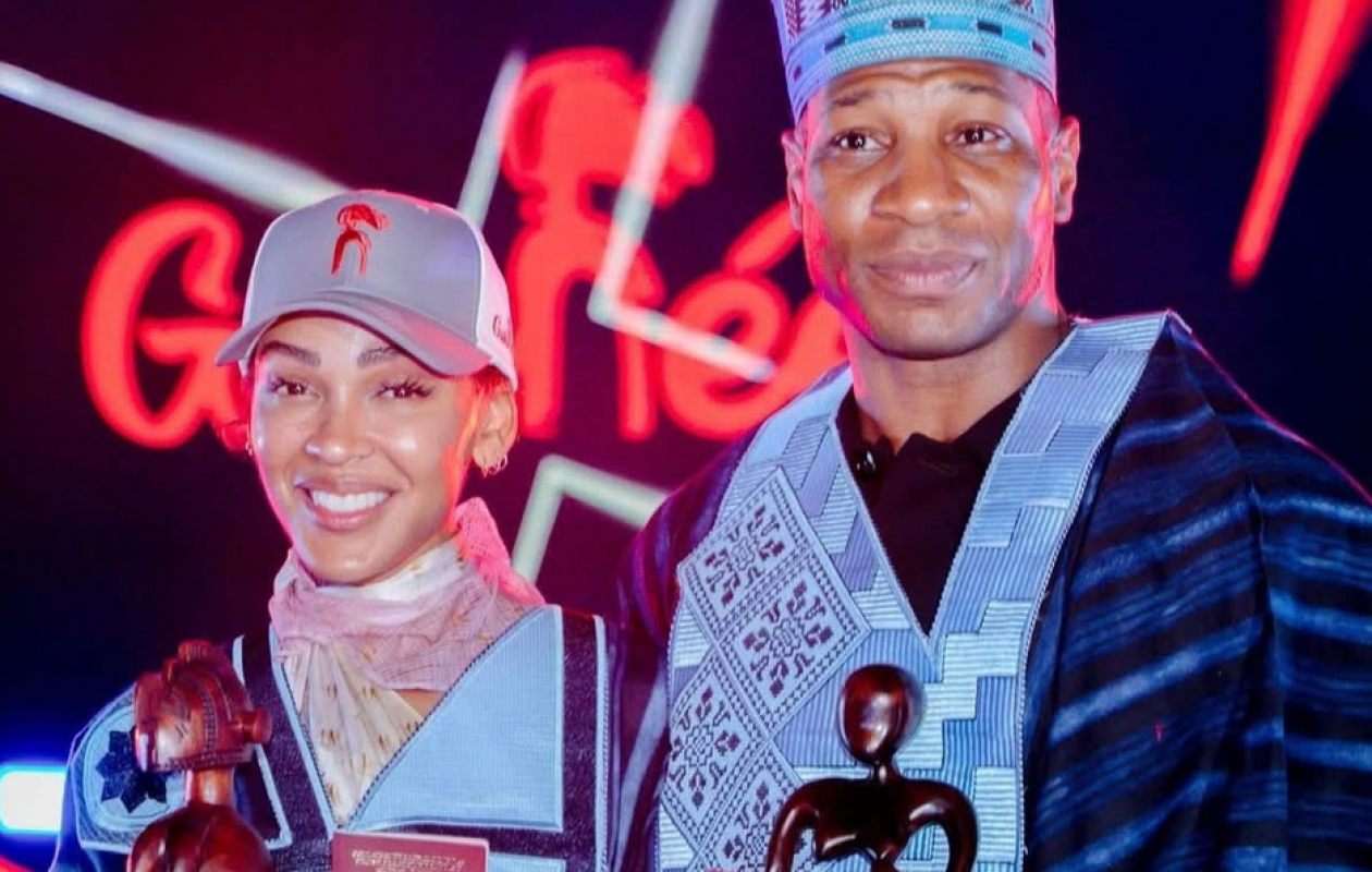 Guinée : Meagan Good et Jonathan Majors naturalisés