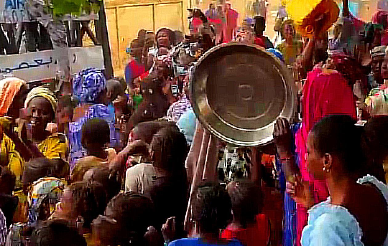 Libération sous contrôle judiciaire de Tahirou fêtée par ses proches, mais...
