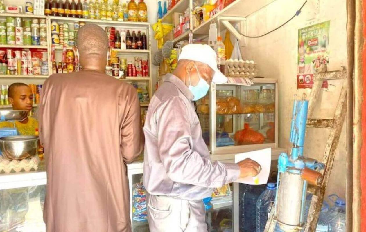 Relations heurtées entre contrôleurs économiques et commerçants : vers une cohabitation plus saine