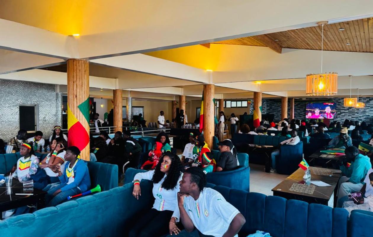 Fan zone à la Pointe des Almadies chez Adji La logique du meilleur,(Par Die Maty Fall)