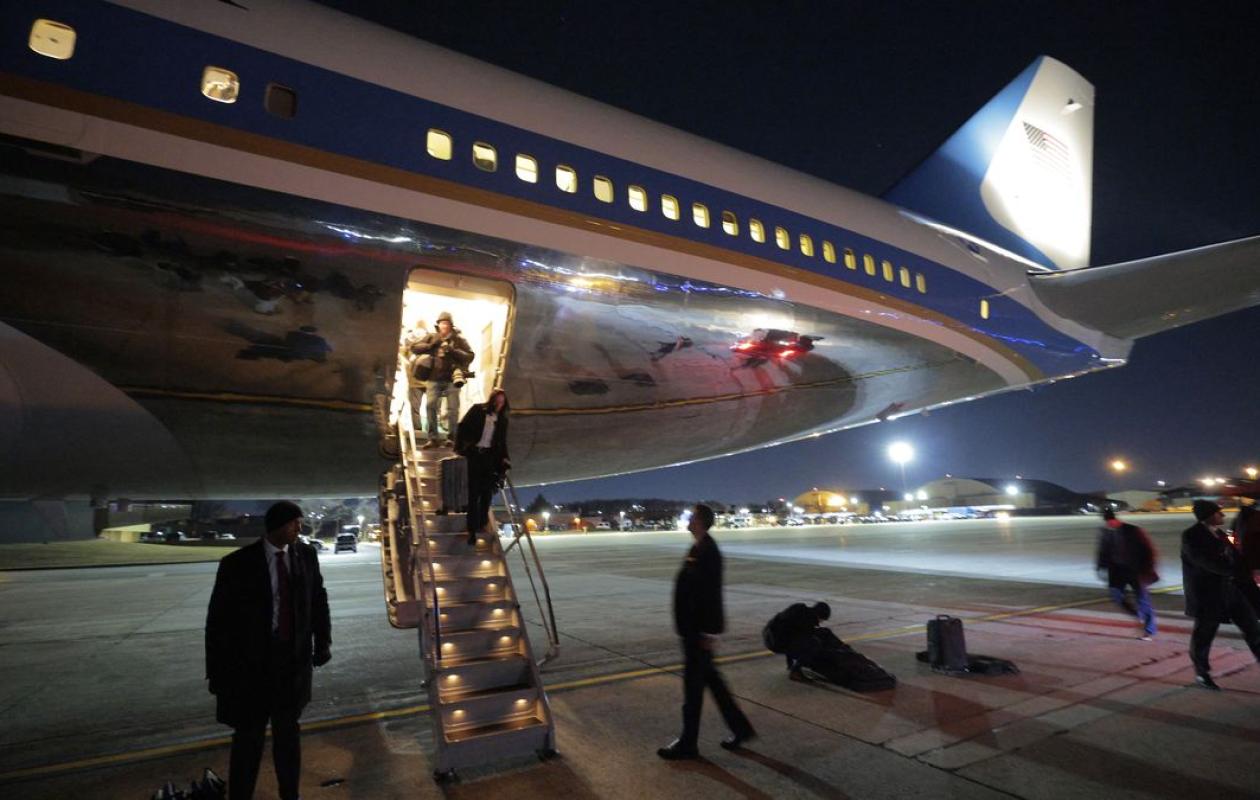 En route pour le Sommet de Davos, pourquoi l'avion de Trump a fait demi tour