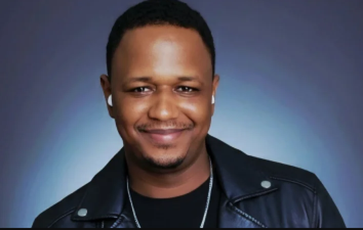 Rigel Gandhi lauréat du prix « RFI Talents du Rire » 2026 : L’humour guinéen à l’honneur