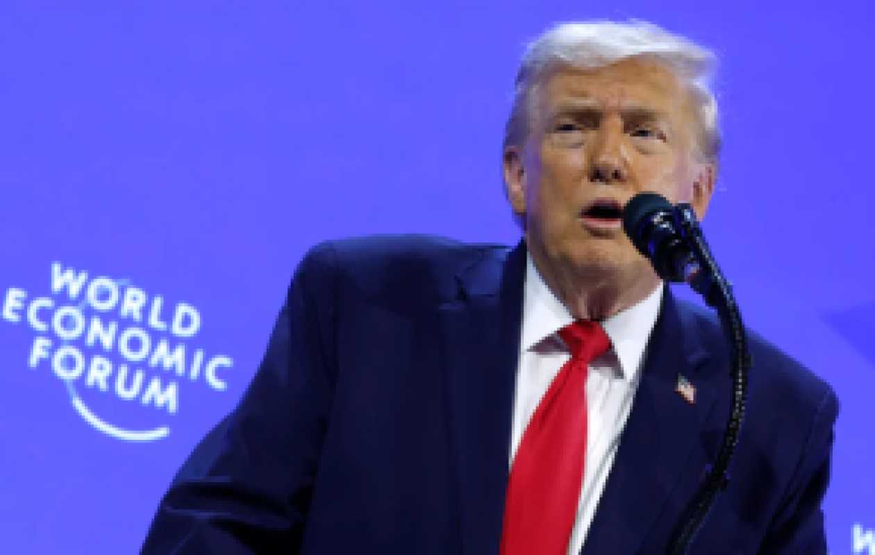 Trump aux Européens: “Sans nous, vous parleriez tous allemand aujourd’hui”