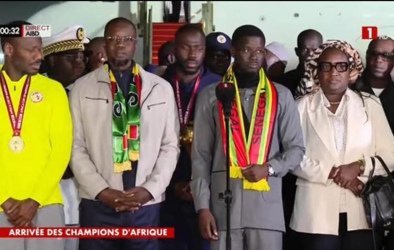 Les Lions au Palais : entrées de Diomaye Faye et de Ousmane Sonko, la surprenante attitude de l’opposition