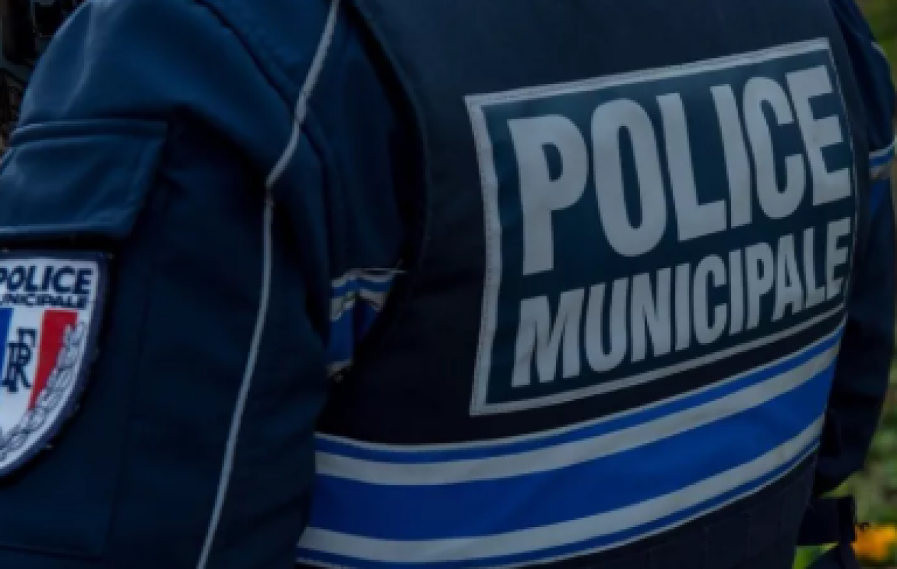 Toulouse : une policière percutée volontairement puis traînée sur plusieurs mètres par un conducteur de scooter ayant refusé d'obtempérer