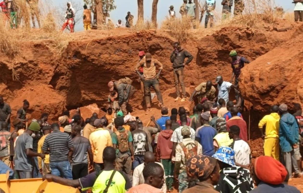 SARAYA : Quatre orpailleurs périssent dans l’effondrement d’un site minier à Bembou