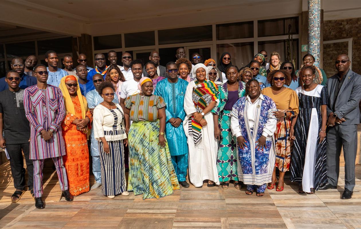 Santé reproductive en Afrique de l’Ouest : L’ONG RAES et ses partenaires font front commun à Dakar pour l’avenir des jeunes filles