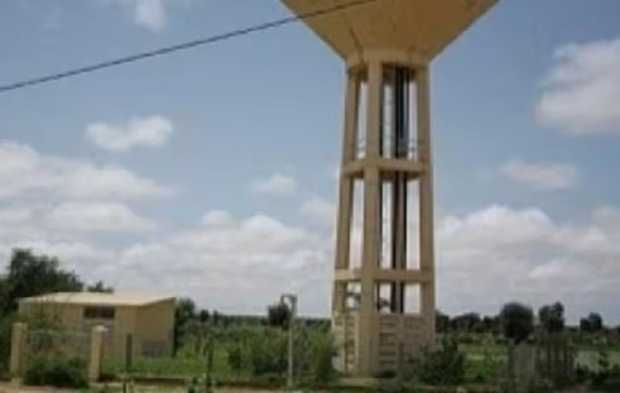 Niakhar : le maire Macodou Sène alerte sur le risque d’effondrement du château d’eau de Sanghai