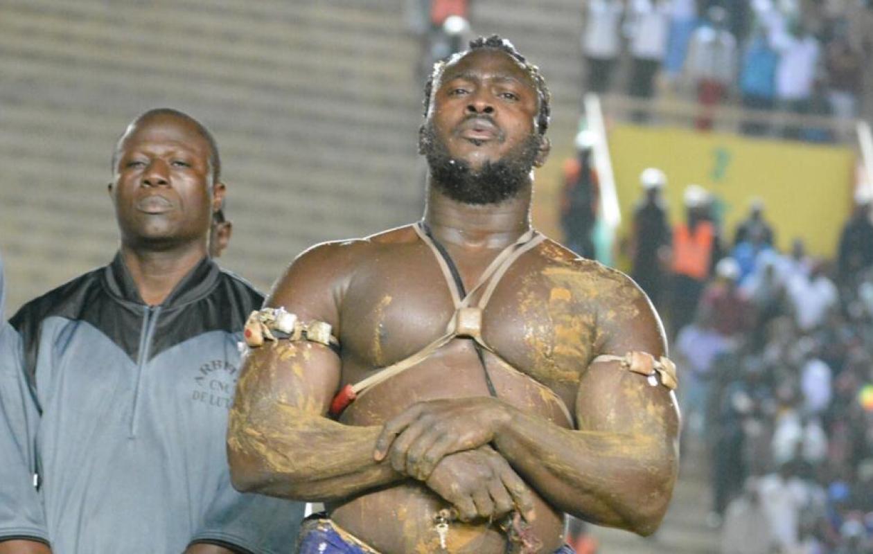 A Paris, Souleymane Cissokho entraîne le "Roi des arènes", Modou Lo