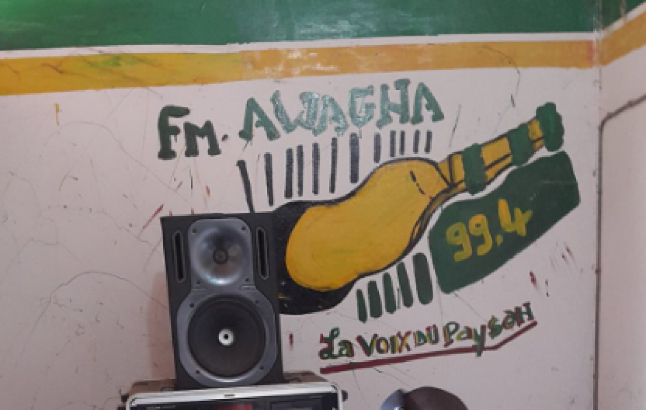 Bignona : Un individu saccage les studios de la radio FM Awagna en plein direct