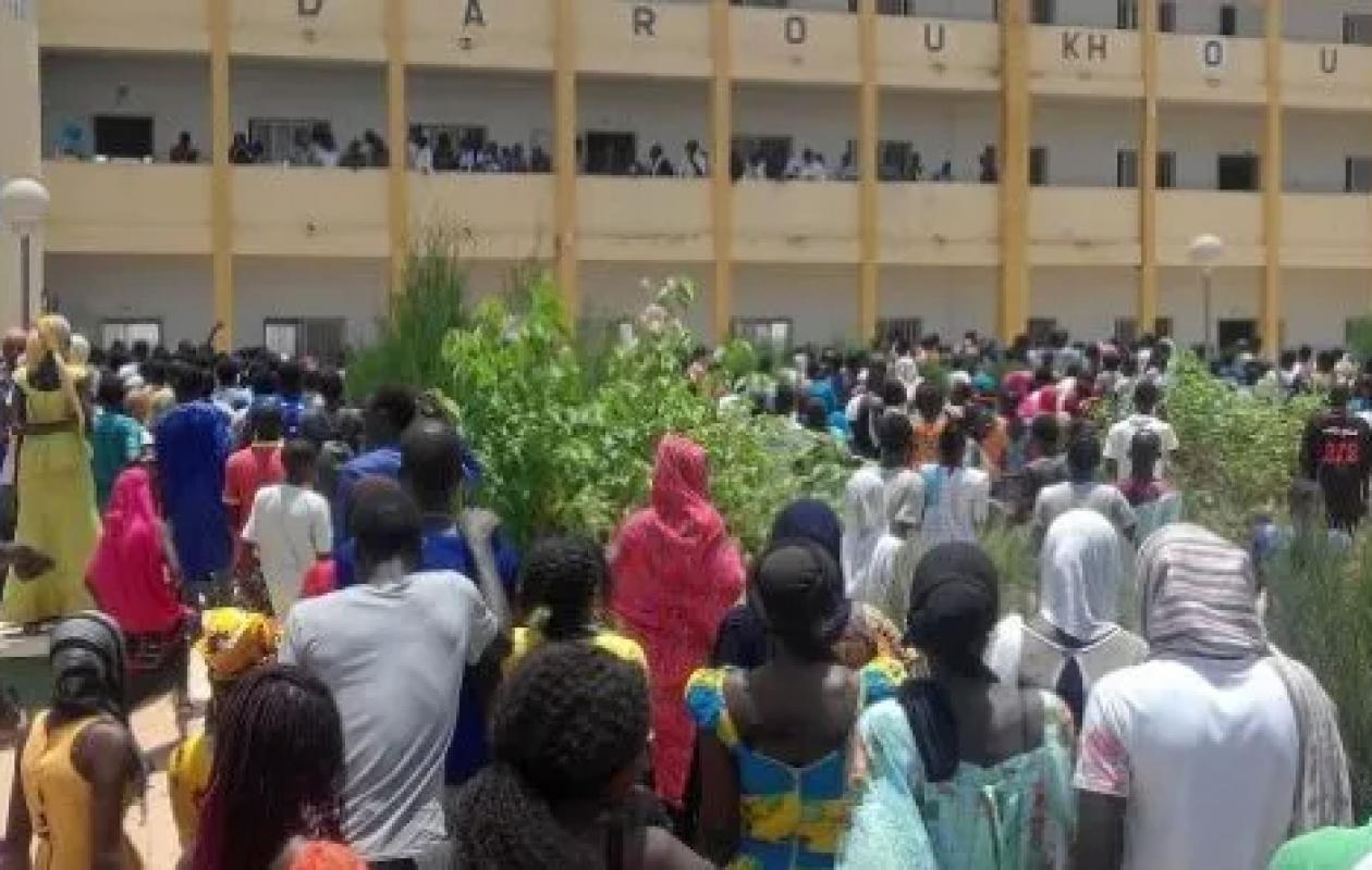 «Sujets pas étudiés en classe» : des lycéens se rebiffent