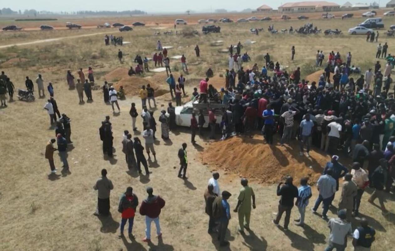 Nigeria: le bilan de l'attaque dans le centre-ouest grimpe à 162 morts (Croix-Rouge)