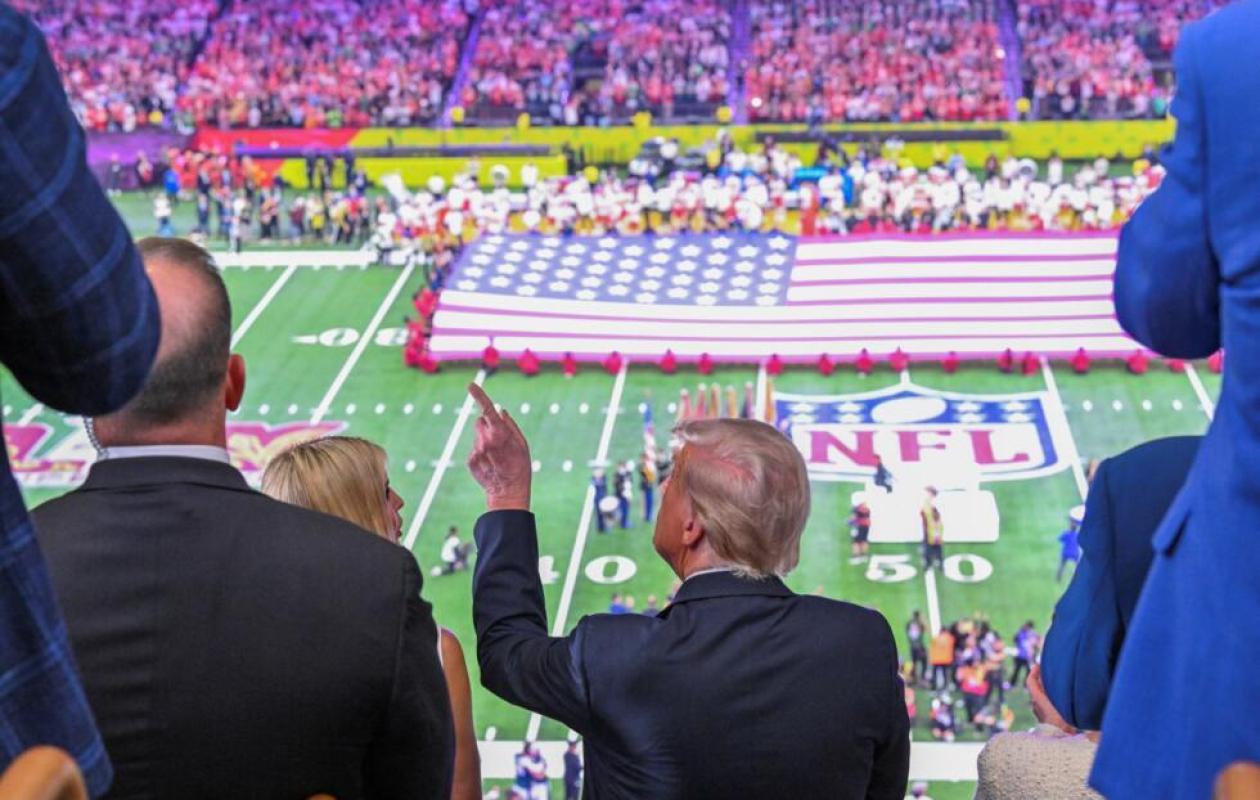 Patriots, Seahawks et Bad Bunny pour un Super Bowl politique et à grand spectacle