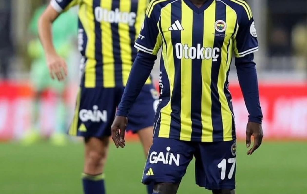 Football : N’Golo Kanté brille pour ses débuts avec Fenerbahçe