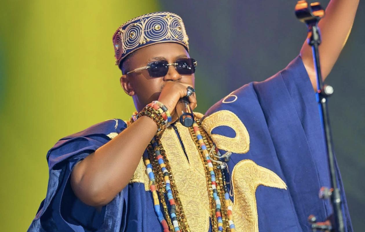 Azaya célèbre ses 10 ans de carrière avec un double concert historique à Conakry