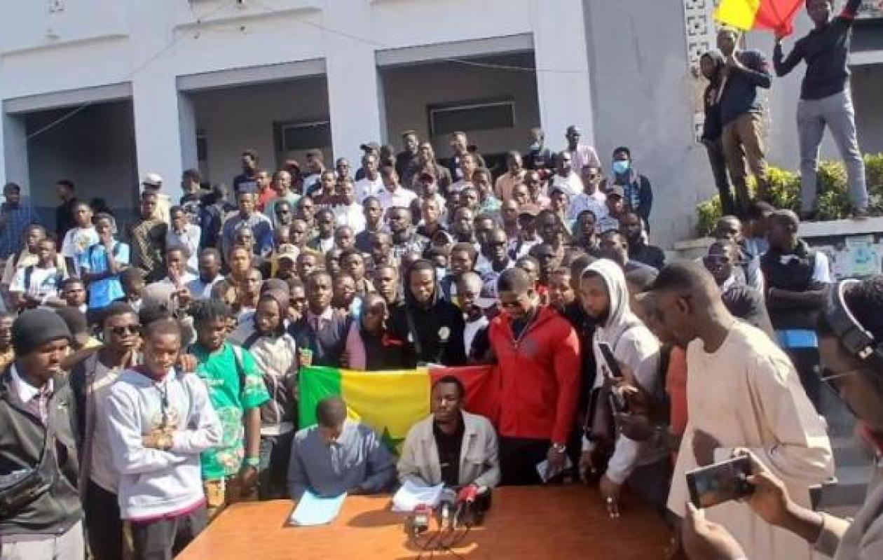 Crise à l’UCAD : le Conseil académique suspend les amicales d'étudiants