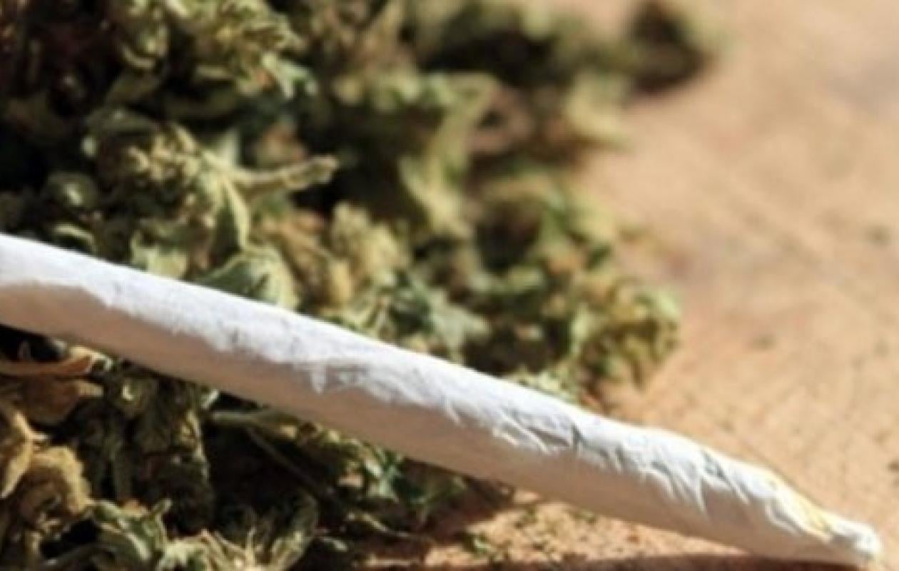 Ndiassane : arrêté avec un cornet de chanvre indien, un chauffeur de "7 places" évoque les difficultés de la vie