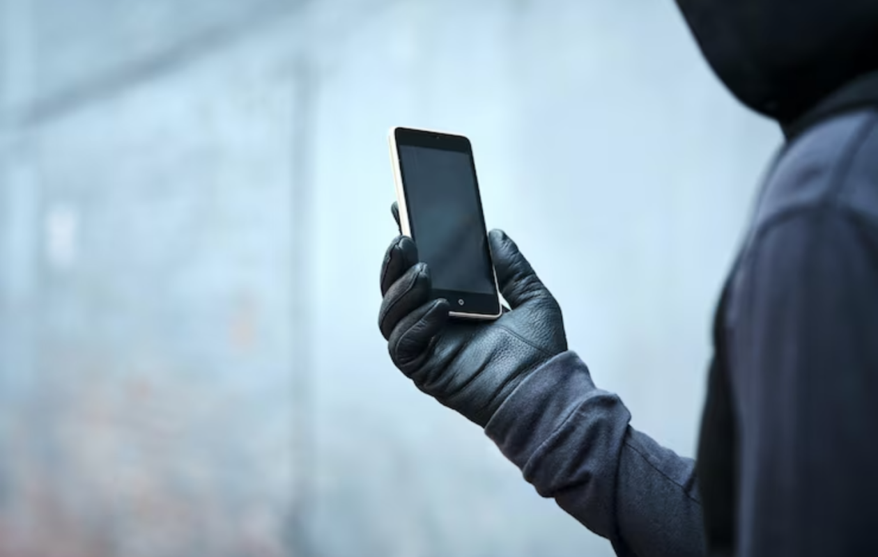 Colobane : un cambrioleur trahi par son téléphone