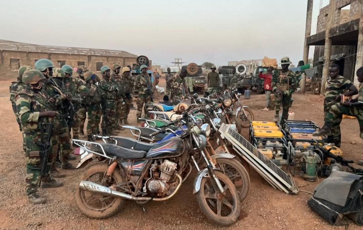 Saraya  : l’armée démantèle deux sites d’orpaillage clandestin, sept interpellations