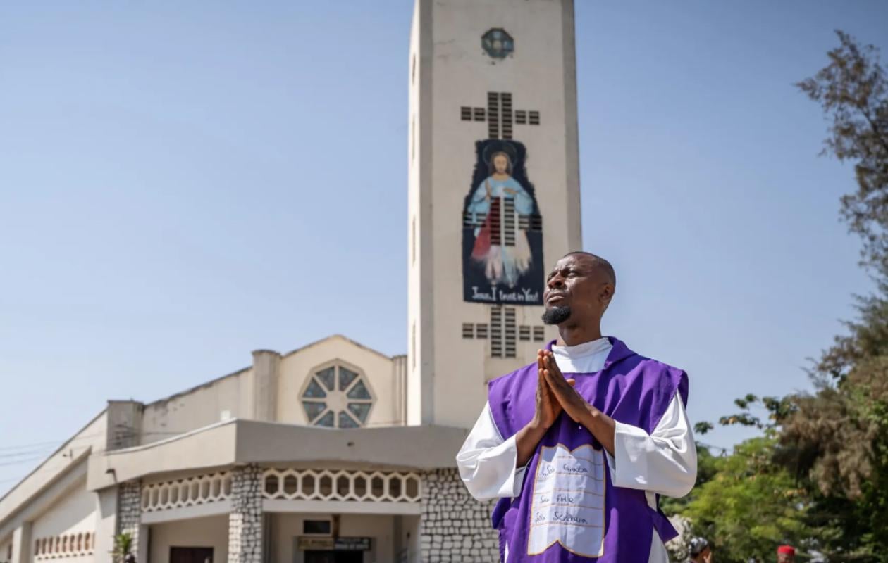 Centre du Nigeria: libération de neuf enfants enlevés lors de l’attaque d’une église
