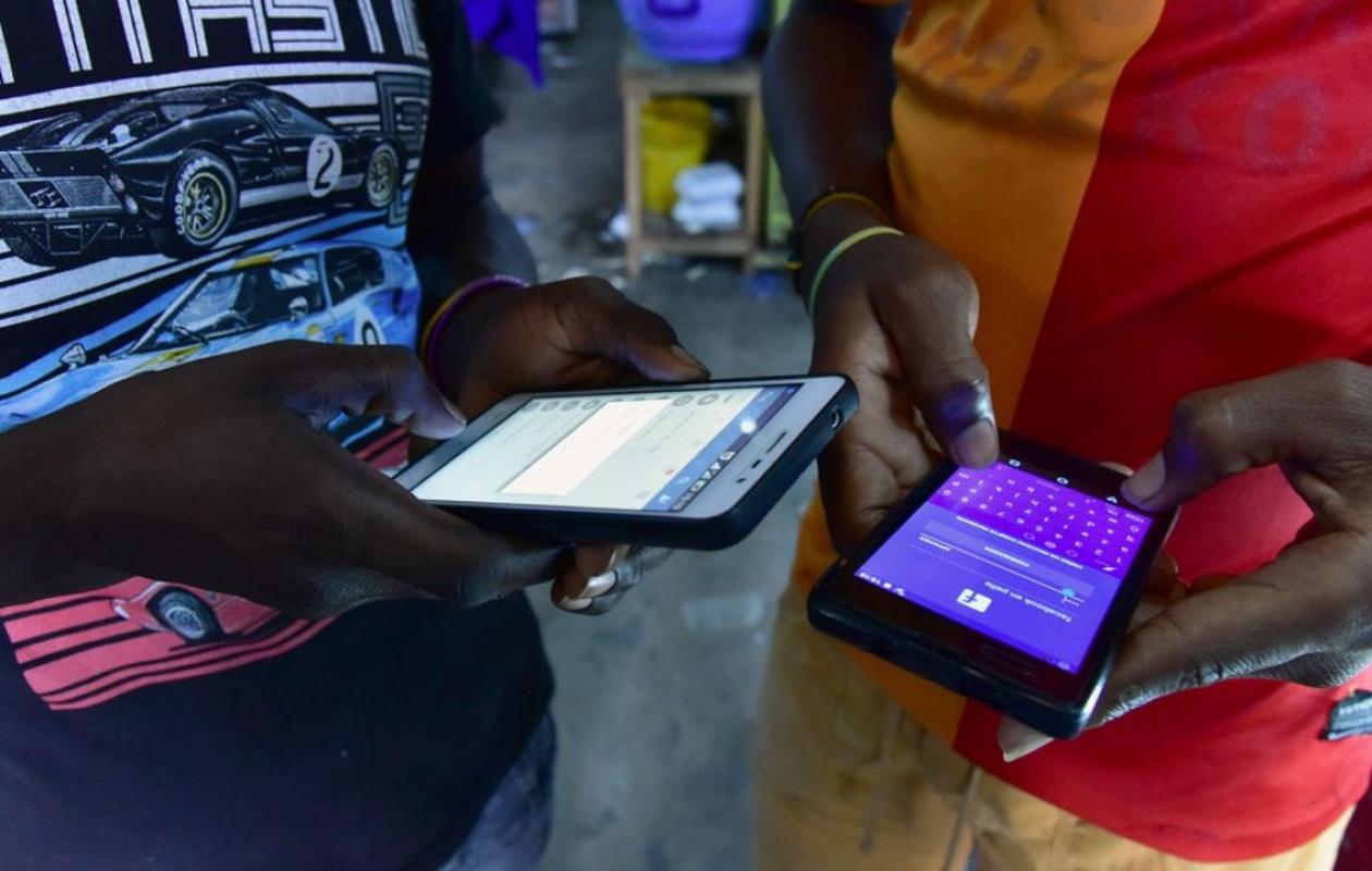 Gabon: plusieurs réseaux sociaux coupés après l'annonce de leur suspension par les autorités