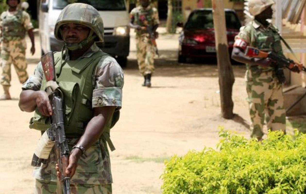 Nigeria: des jihadistes tuent huit soldats nigérians dans le nord-est