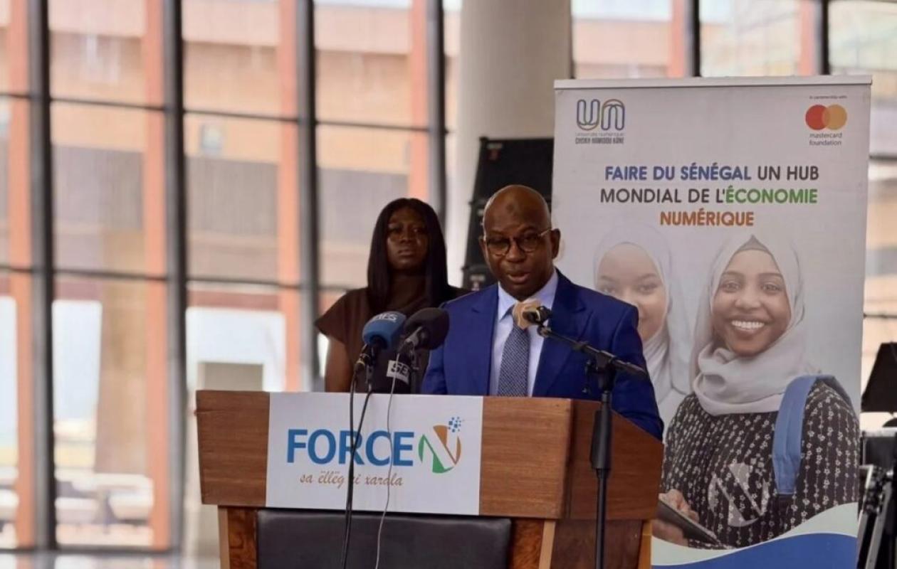 Numérique et IA à l’école : Plus de 3 000 enseignants certifiés, l’État accélère la transformation éducative