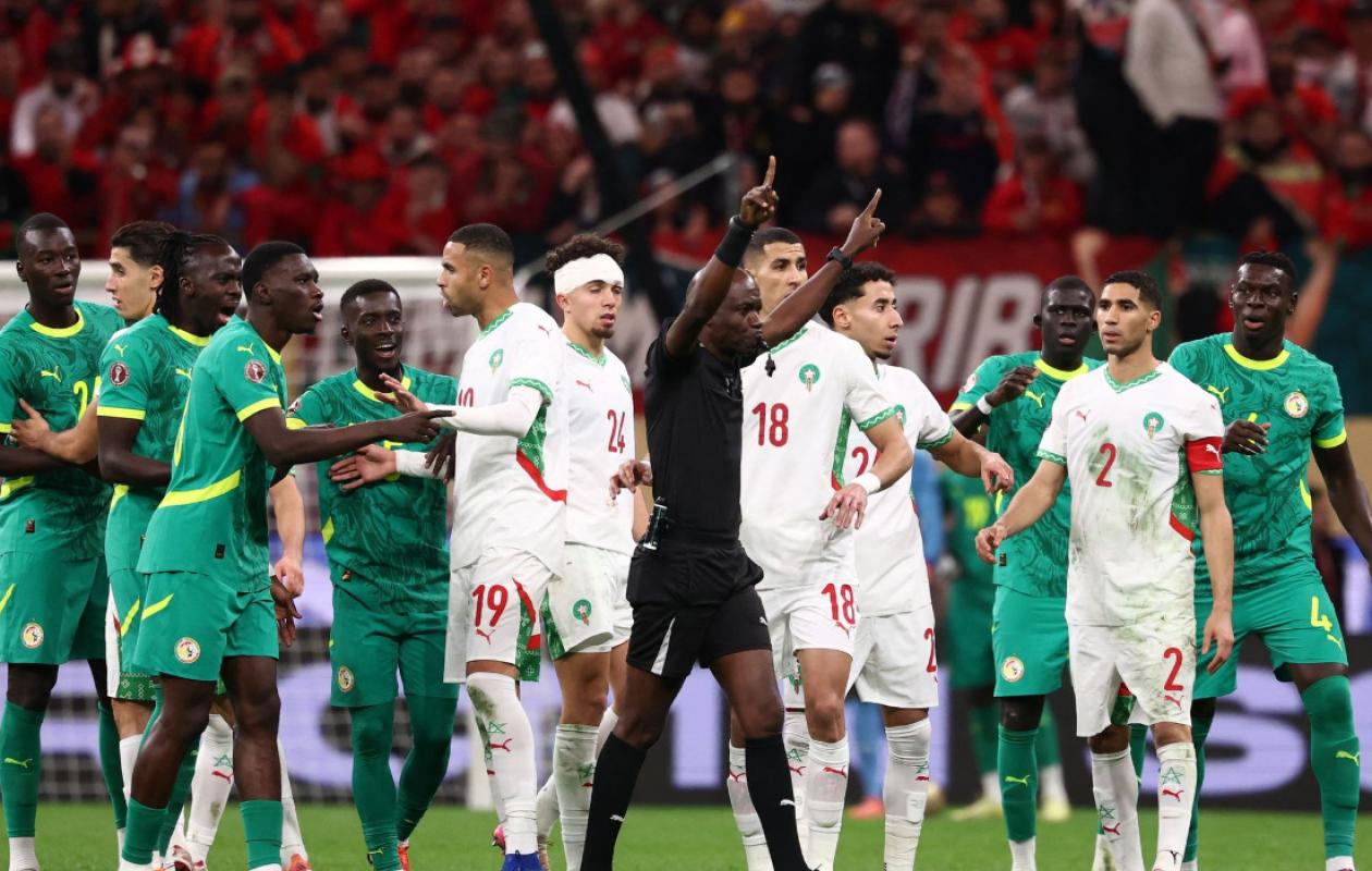 "Franchement, je suis à fond derrière le Maroc" : Un patron de la CAF se lâche sur la finale Sénégal - Maroc