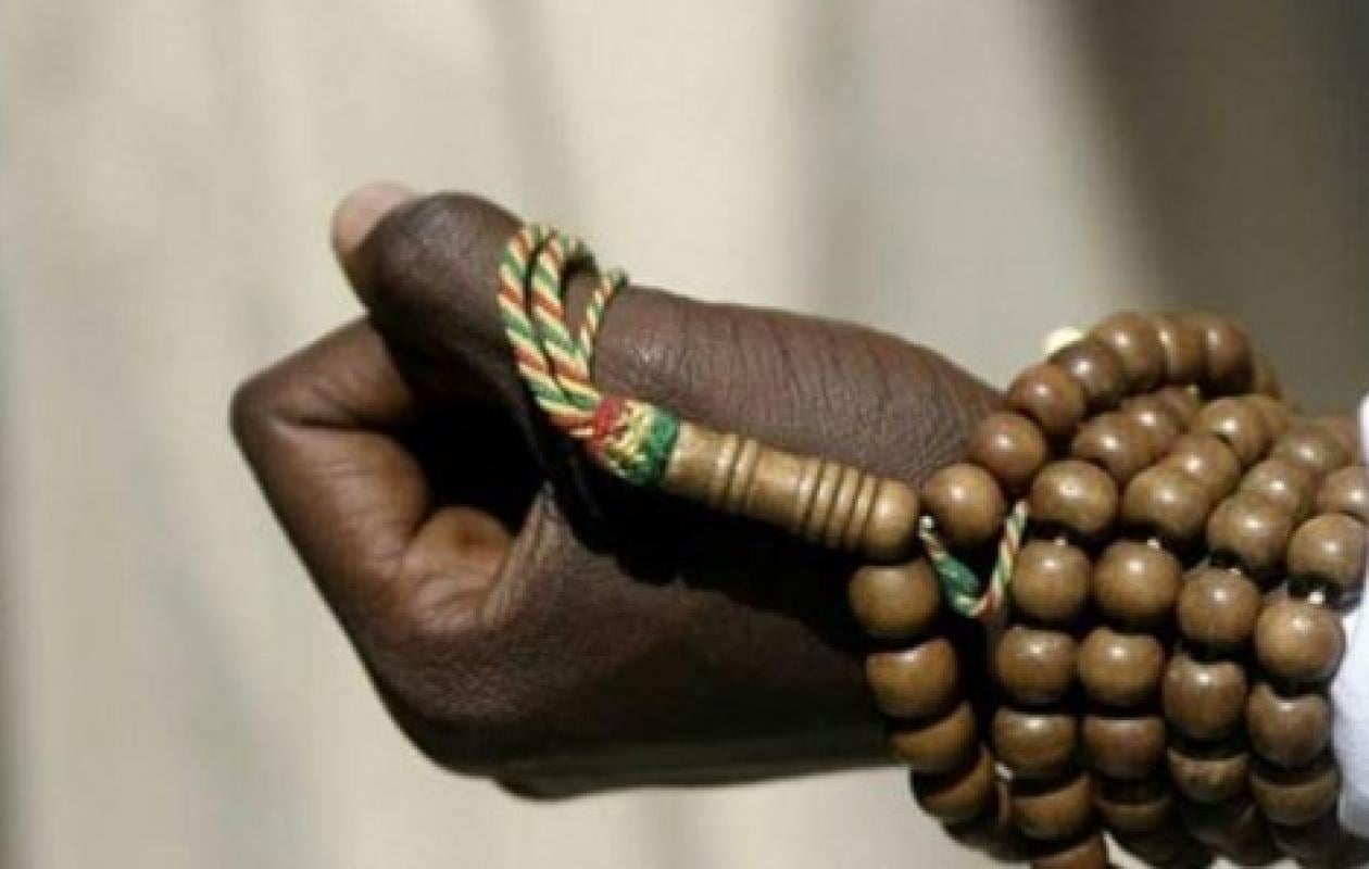 Zac Mbao : Un faux converti à l'islam démasqué dans une mosquée grâce à TikTok