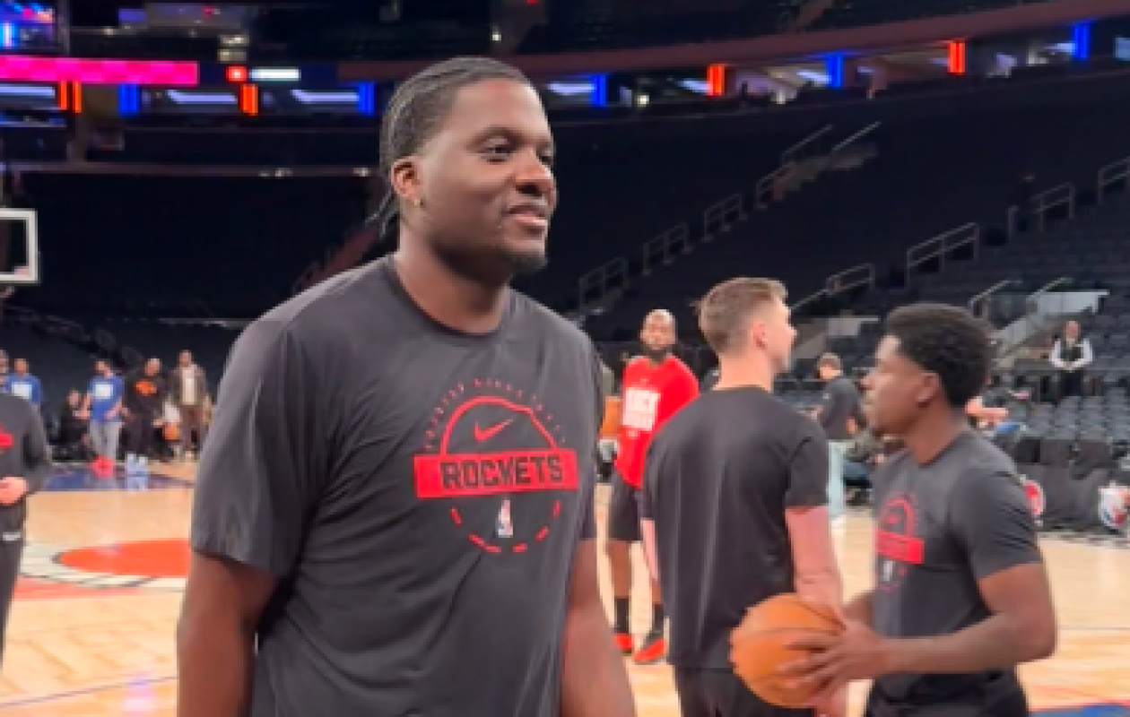 Clint Capela de retour aux Rockets. Identité multiculturelle: Suisse, Angola, Congo