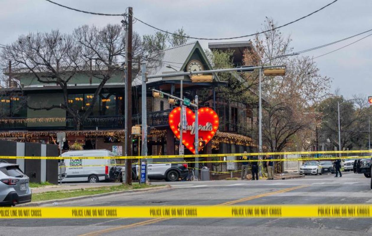 Etats-Unis: deux personnes tuées par un tireur à Austin, le FBI penche pour un "acte de terrorisme"