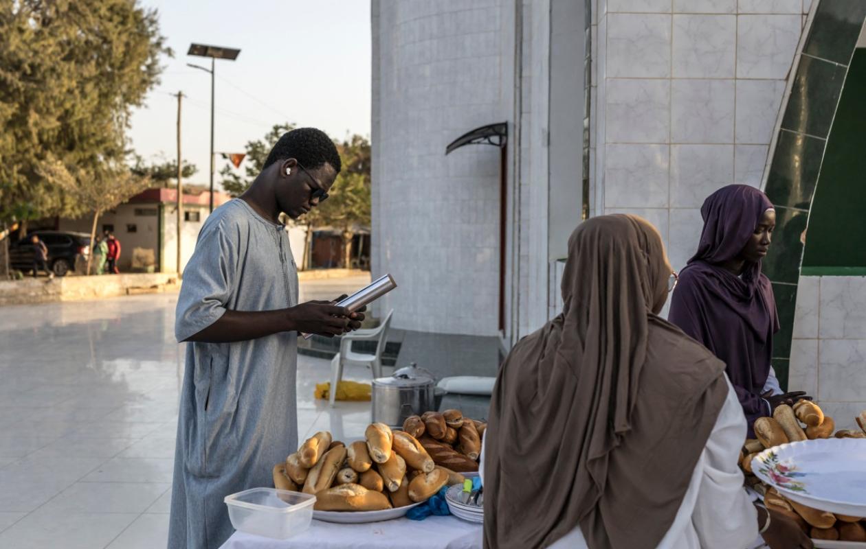 Ramadan à Dakar : Le revers de la médaille des « Ndogou » gratuits pour les petits commerçants