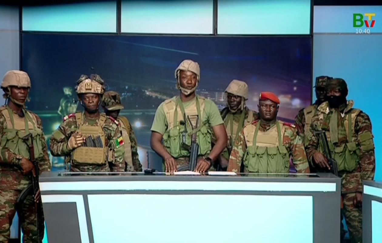 Tentative de putsch au Bénin : la police lance la traque contre le cerveau de l’opération et 8 autres personnes