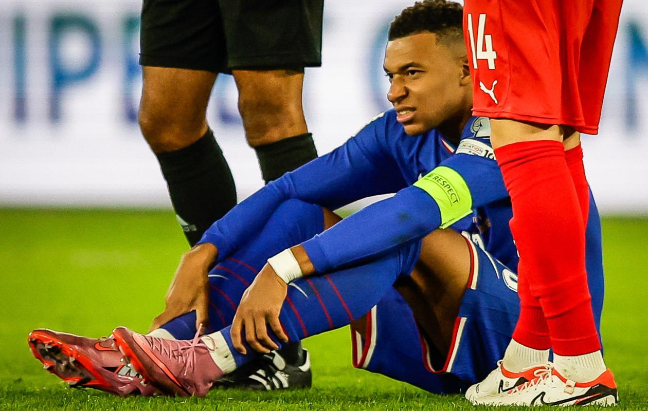 Football : l’Espagne s’inquiète pour le genou de Kylian Mbappé
