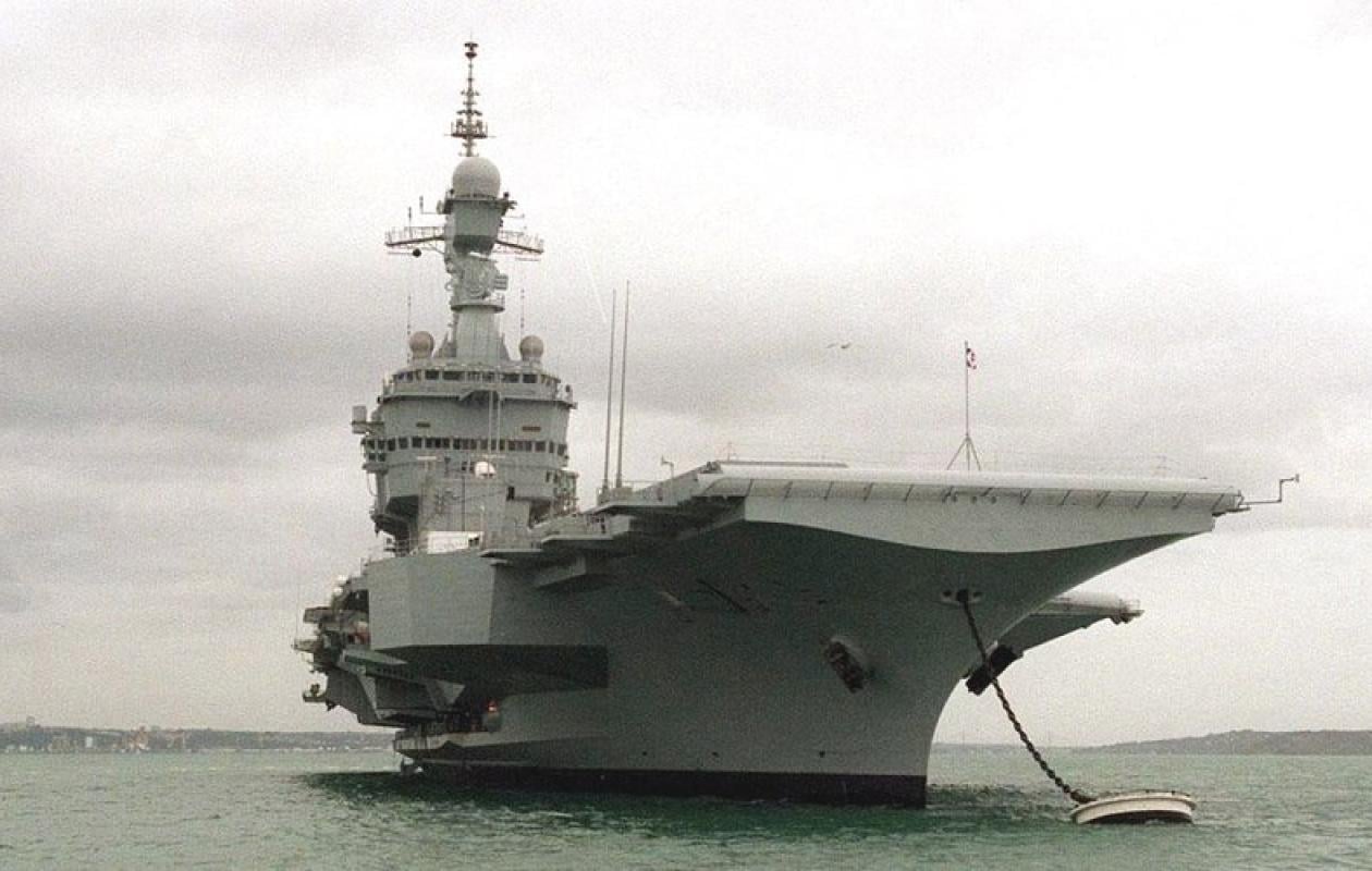 Guerre en Iran : Le porte-avion français « Charles de Gaulle »en route vers la Méditerranée orientale ?