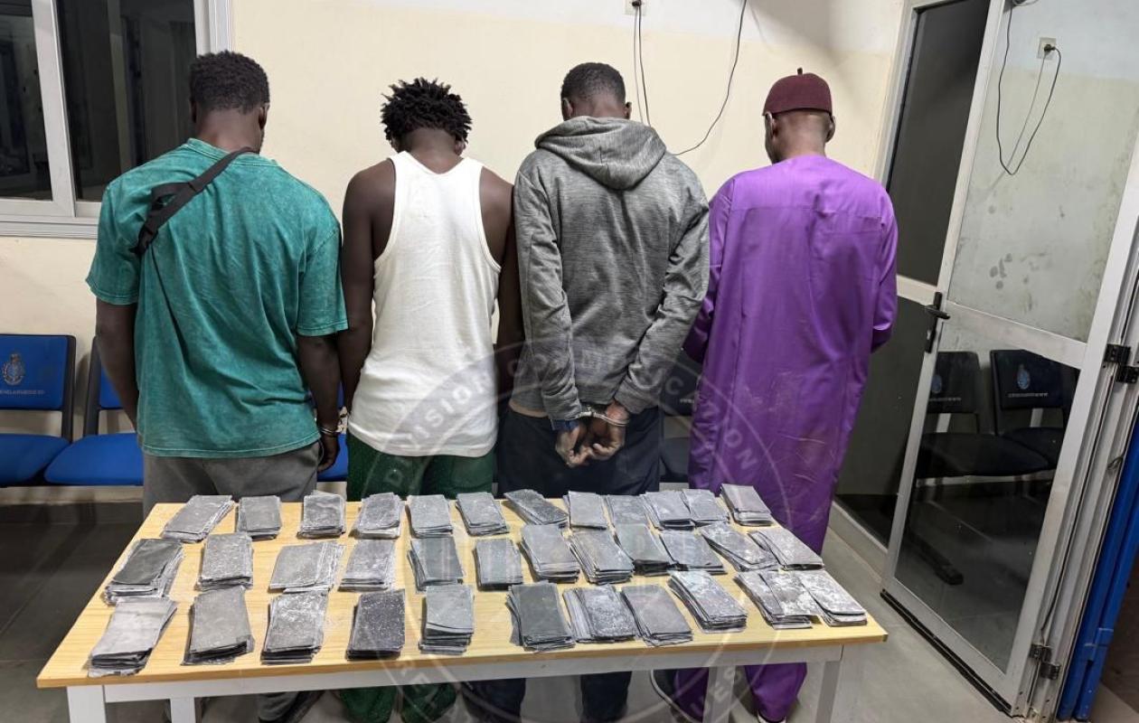 2 milliards F CFA en billets noirs saisis à Rufisque : Cinq trafiquants, dont un homme âgé, arrêtés par la BR de Keur Massar