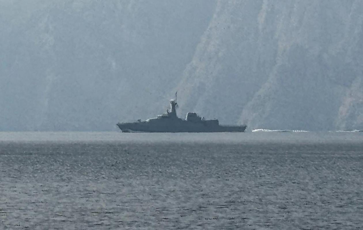 Iran: un général des Gardiens menace de "brûler tout navire qui tentera de franchir le détroit d'Ormuz"