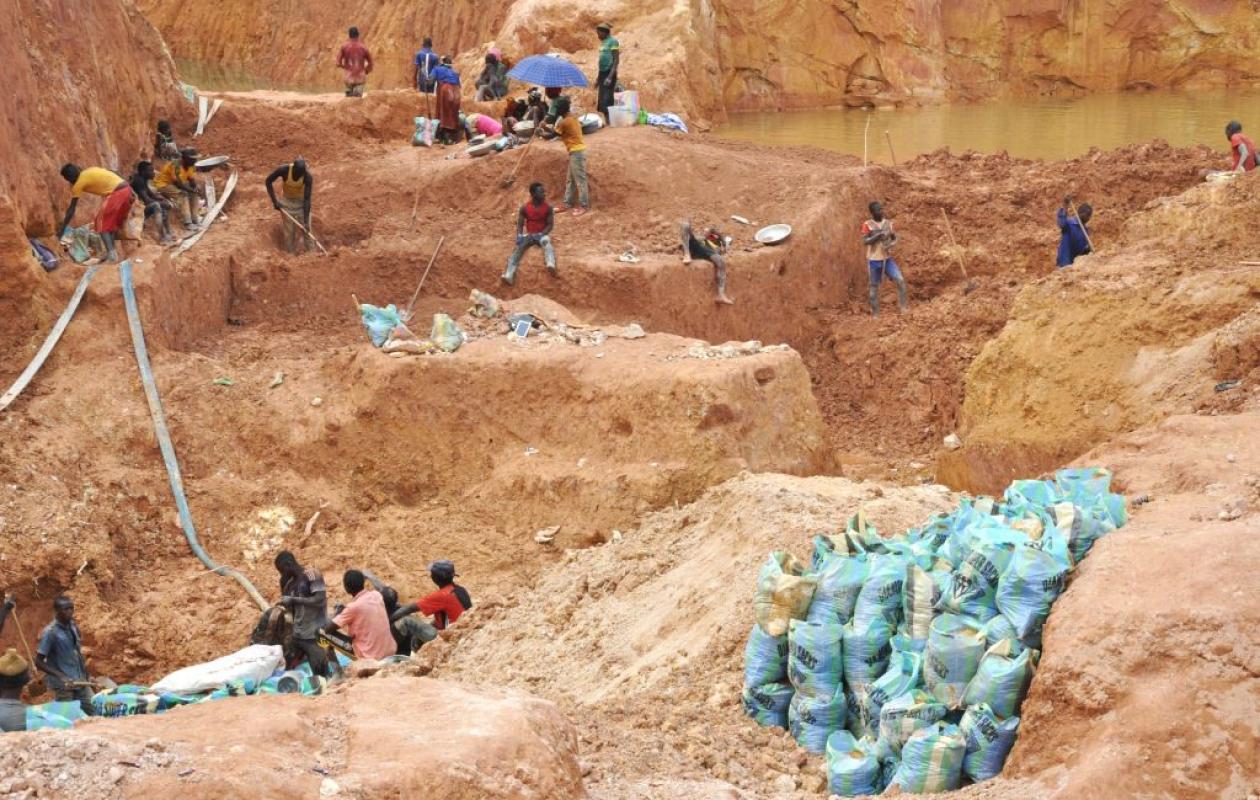 Kanouméry : Un éboulement fait un mort dans la nuit