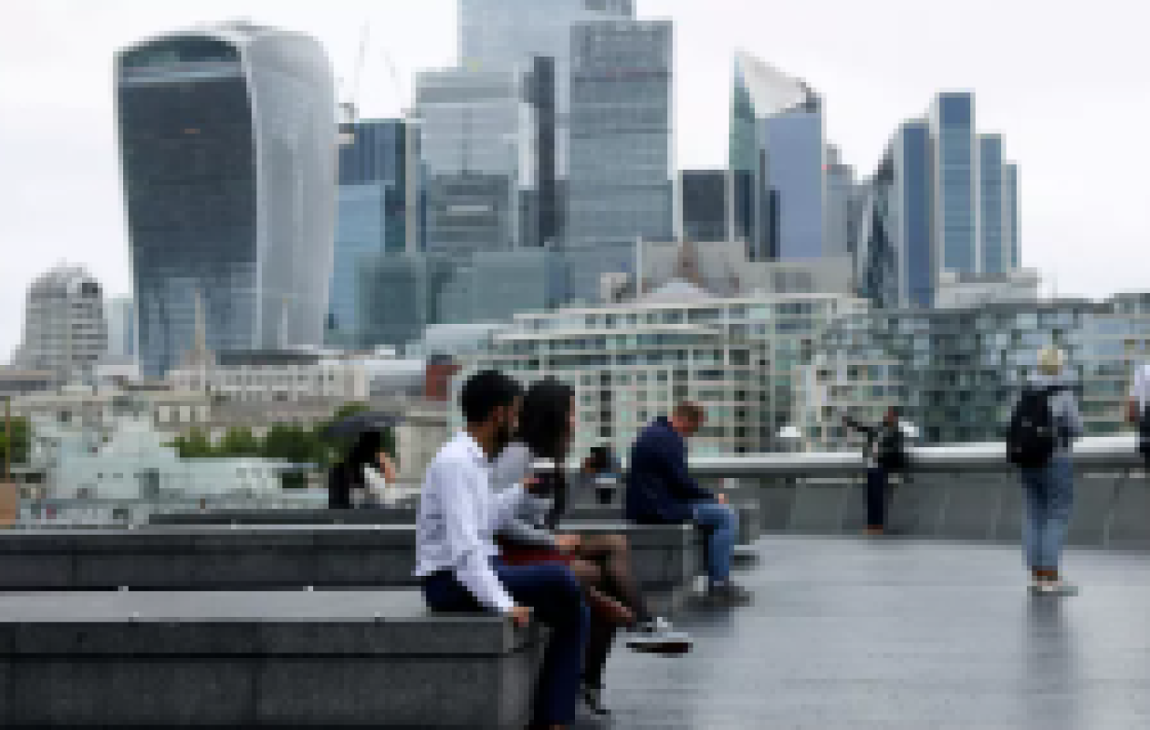 Le Royaume-Uni annonce ne plus délivrer de visas d’étude à 4 nationalités et suspend les visas de travail aux Afghans