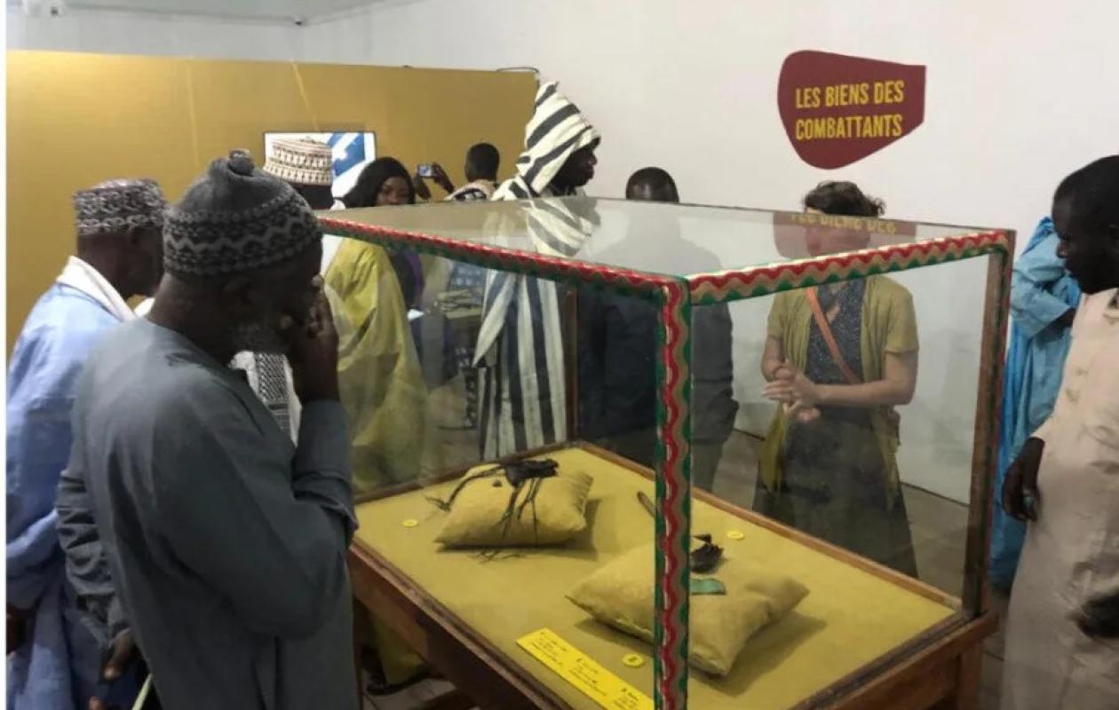 Saint-Louis : l’exposition "Samba Sadio 1875" ravive le débat sur la restitution du patrimoine culturel