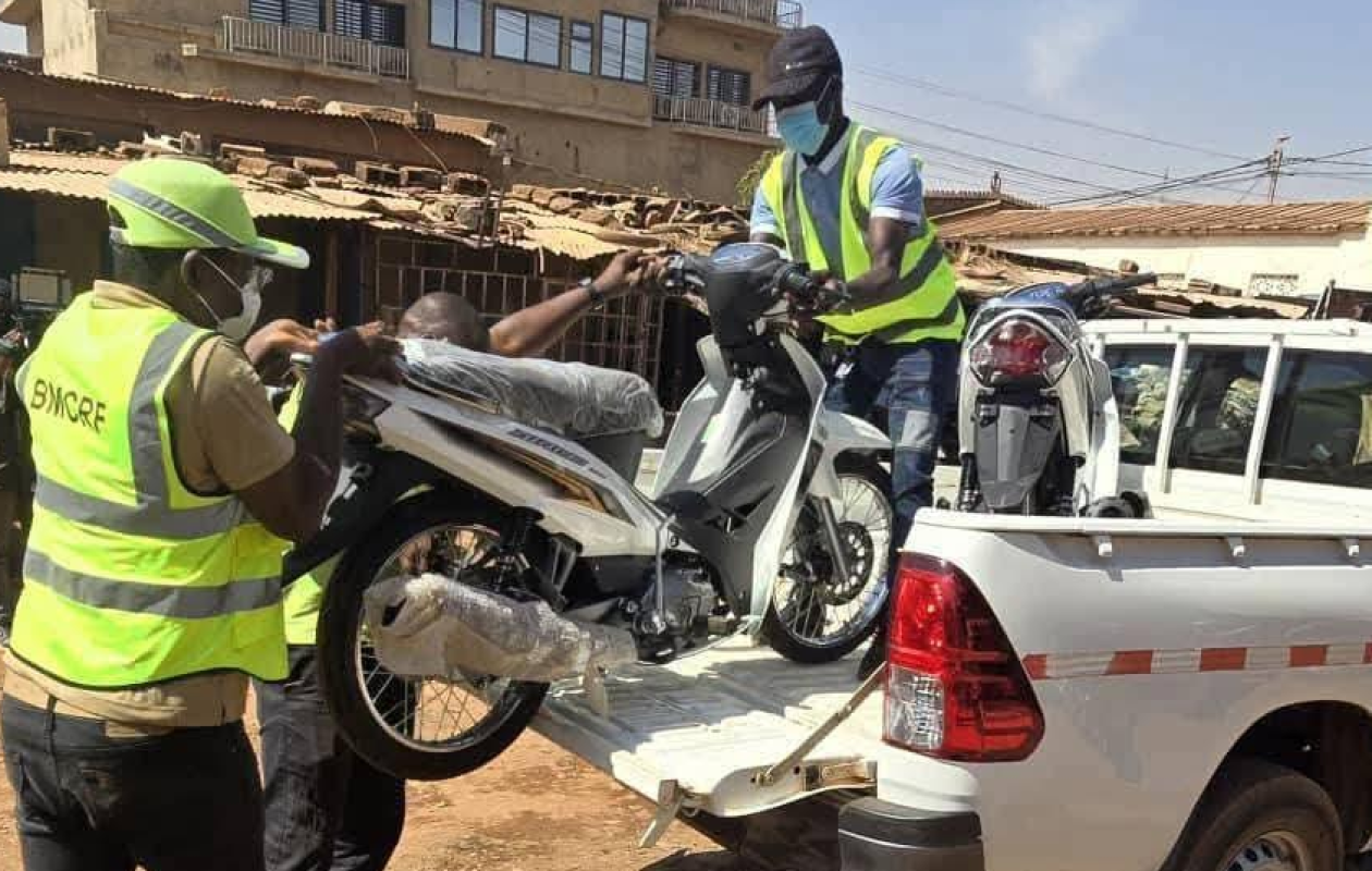Burkina Faso : mise en vente de motos saisies pour stockage clandestin