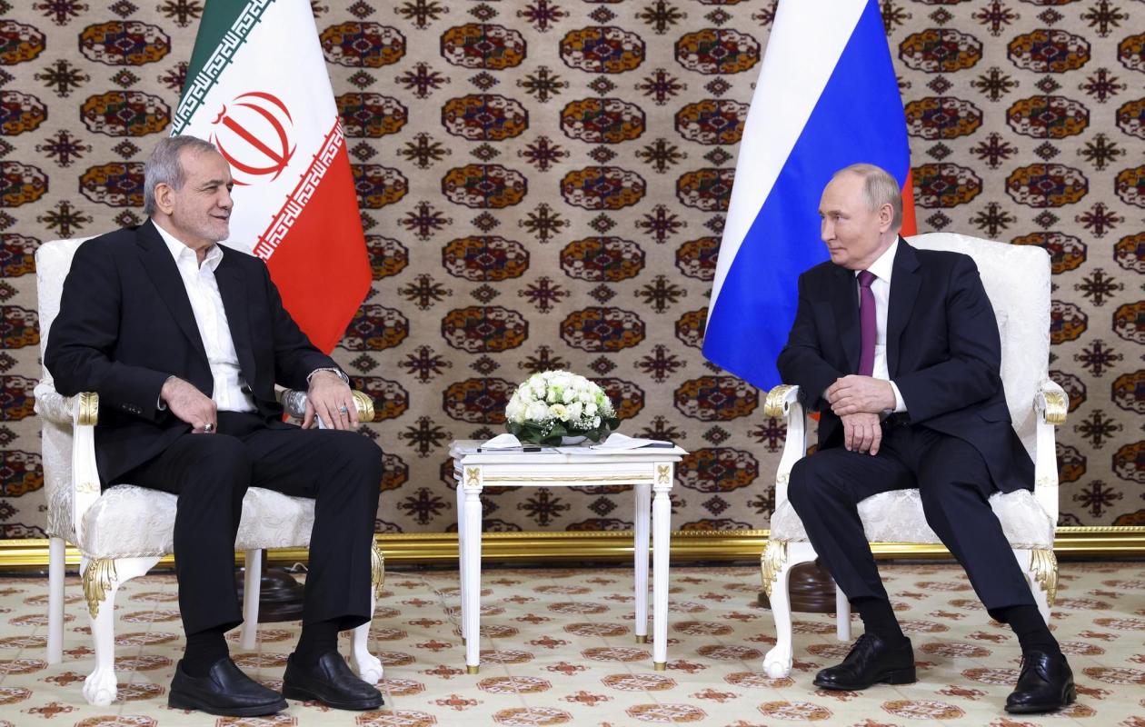 La Russie fournirait des cibles à l'Iran, la Maison Blanche minimise