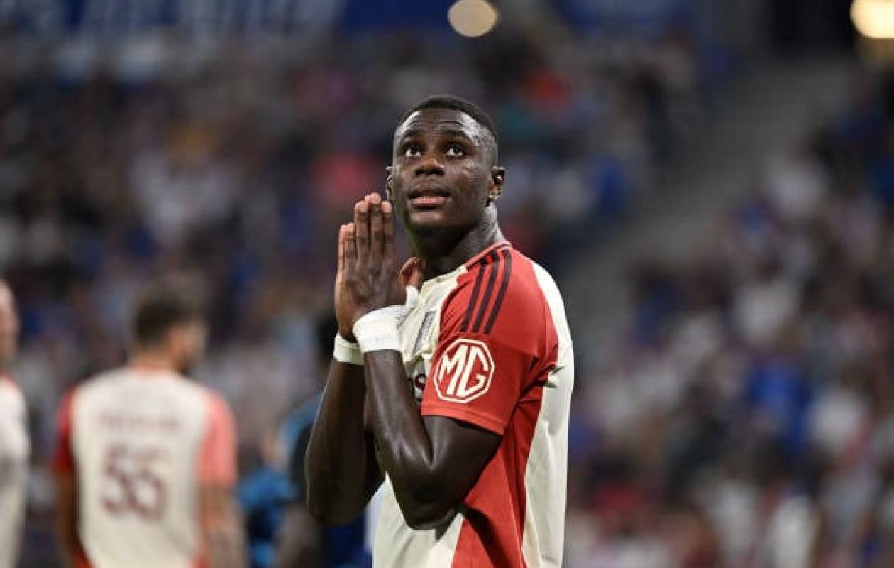 Moussa Niakhaté alerte sur l’enchaînement des matches : «Physiquement, ça commence à être dur»