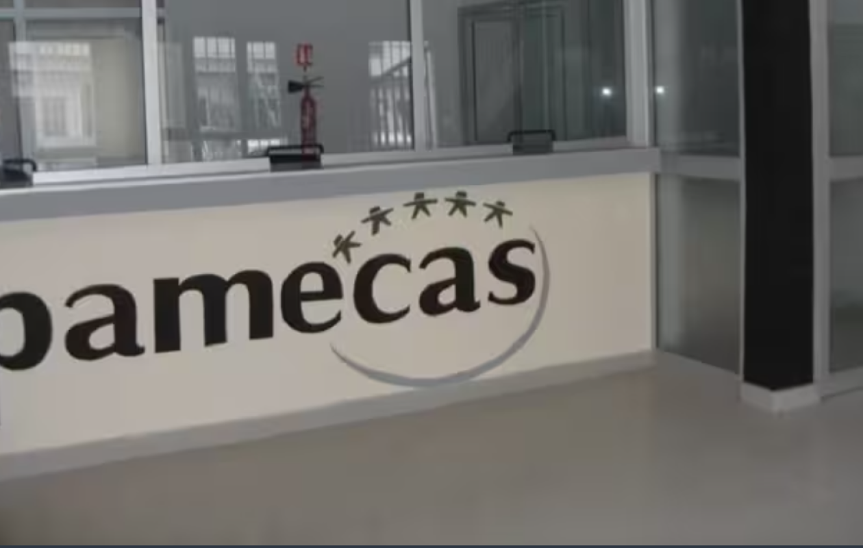 AVIS DE VENTE DE BIENS IMMOBILIERS